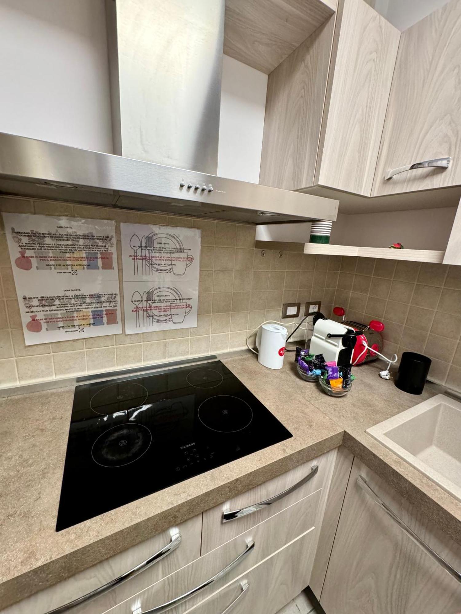 4 Balconi House- Moderno A *