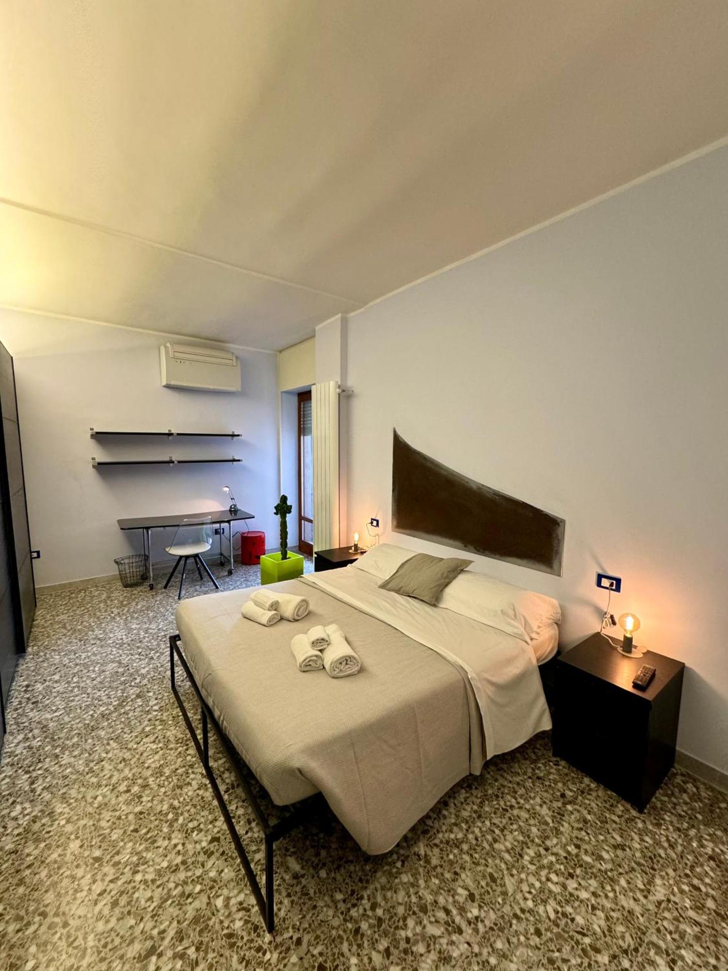 4 Balconi House- Moderno A * Lecce