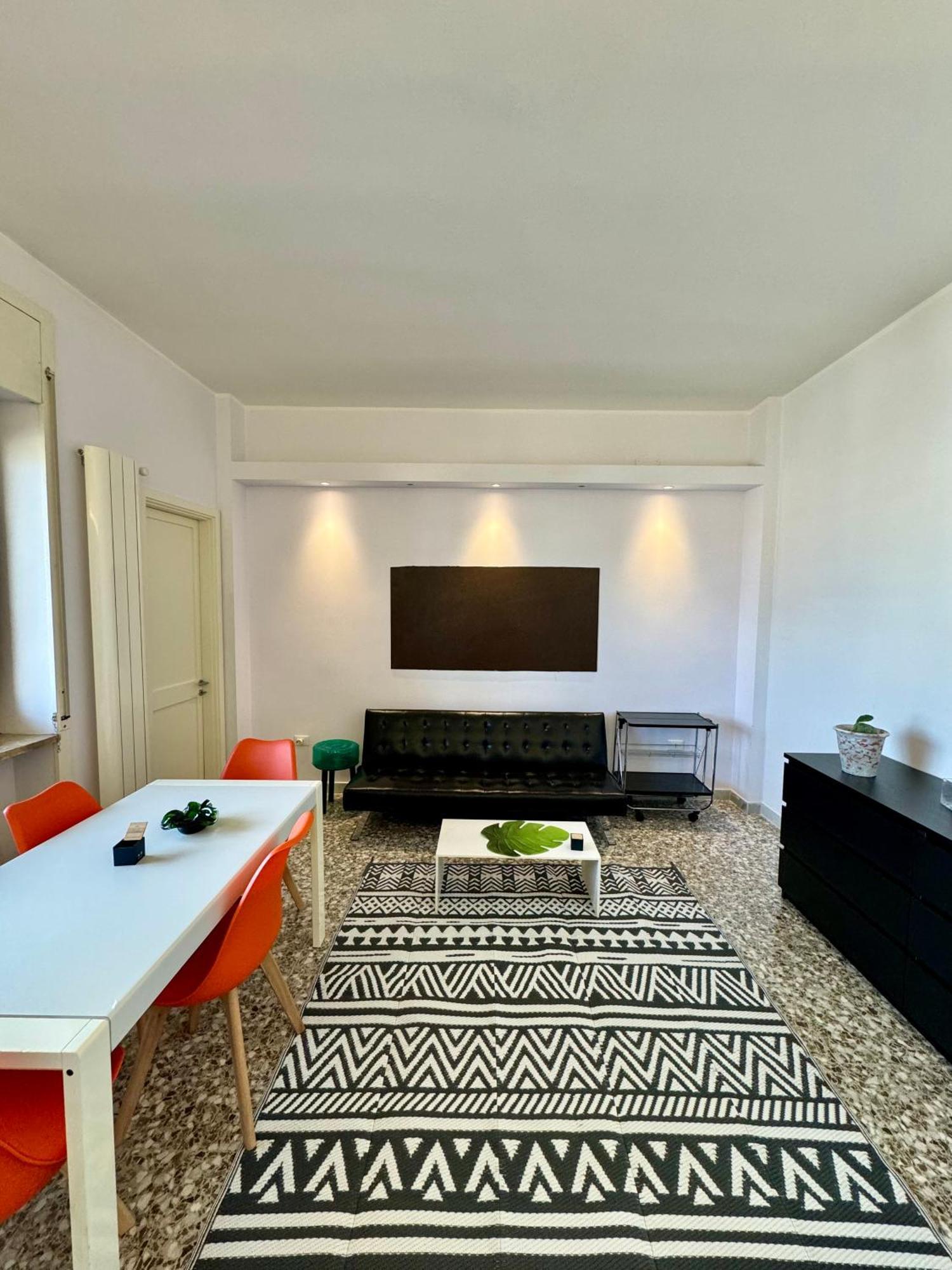 4 Balconi House- Moderno A Apartment *