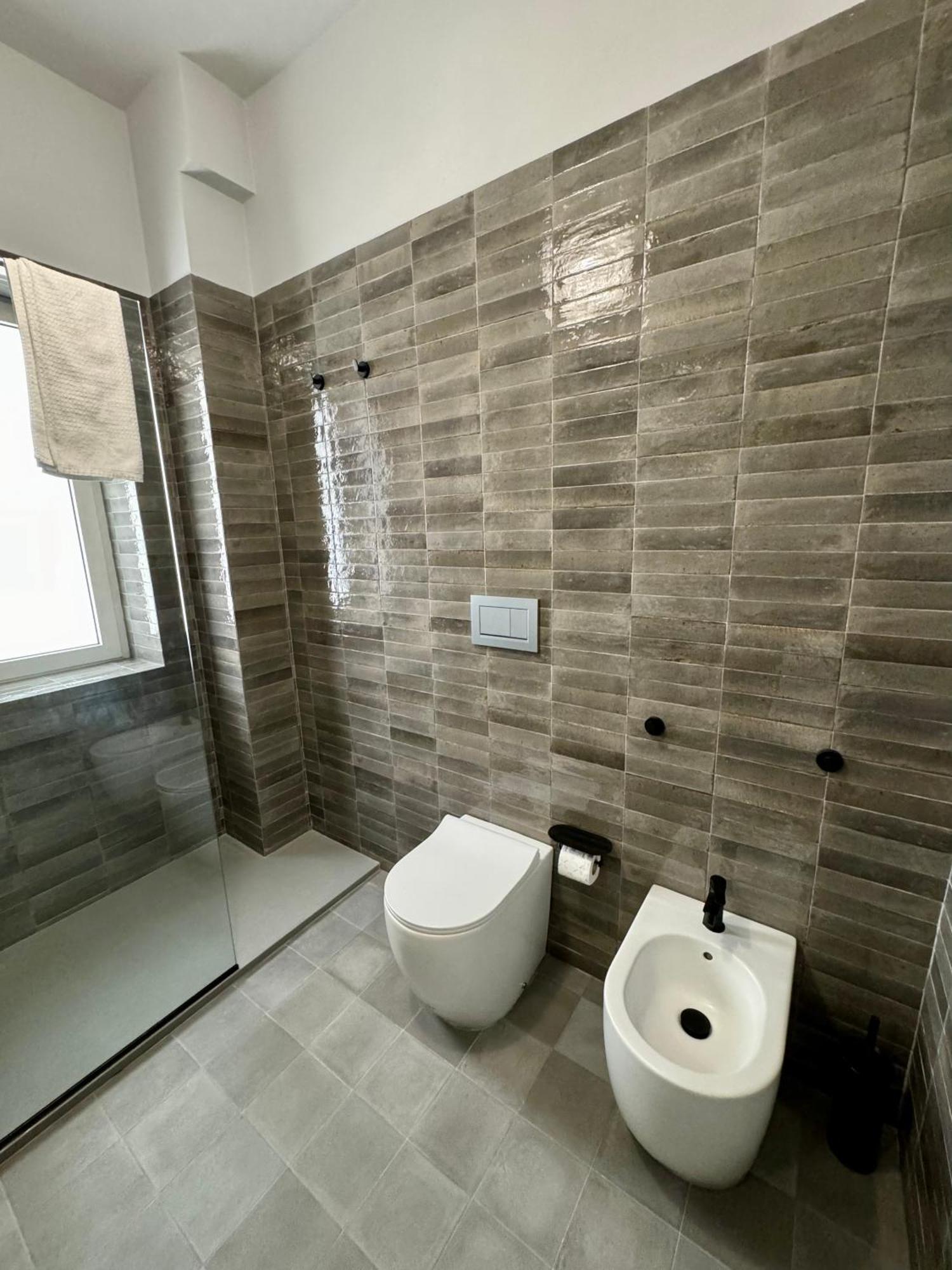 Apartment 4 Balconi House- Moderno A *